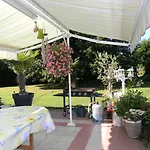 Maison Magdala Couette-café