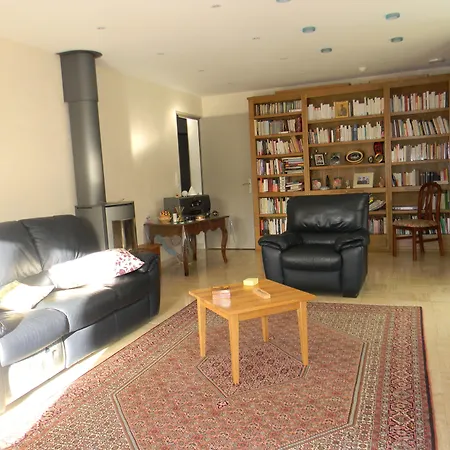 Maison Magdala Alojamento de Acomodação e Pequeno-almoço Fourmies