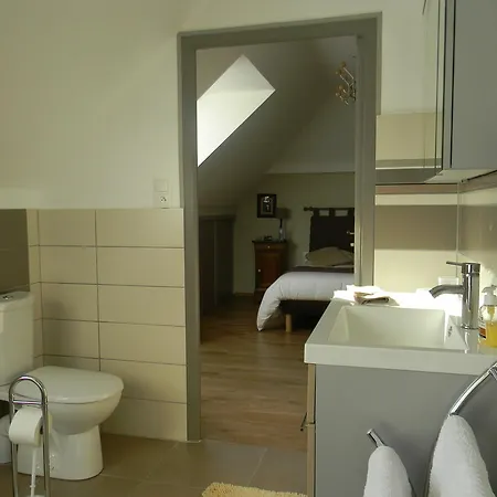 Alojamento de Acomodação e Pequeno-almoço Maison Magdala Fourmies